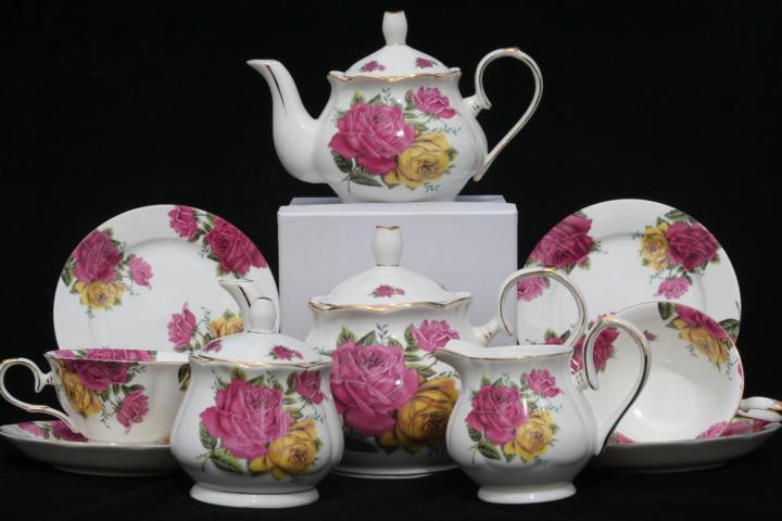 Dianna Full Tea Set